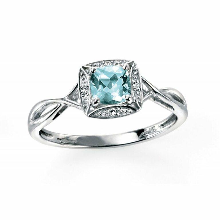 Pisces Birthstone Joshua James Aquamarine & White Gold Ring in a square shape, adorned by diamonds.