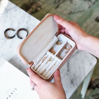 Got a holiday planned this year? 🌴🌞

The Stackers medium jewellery box is the perfect travel essential wherever you're going!

#stackers #jewellerybox #travel #jewellery #holiday #summer #organisation